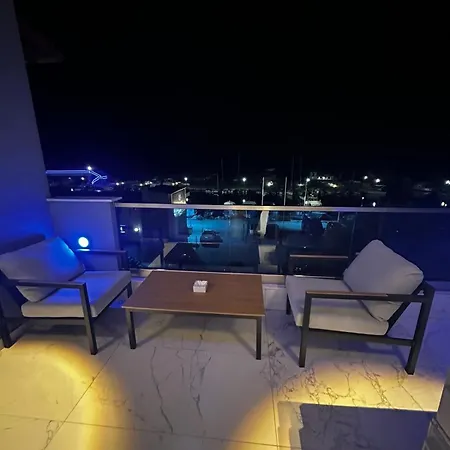 Poseidon 4 * Paralía