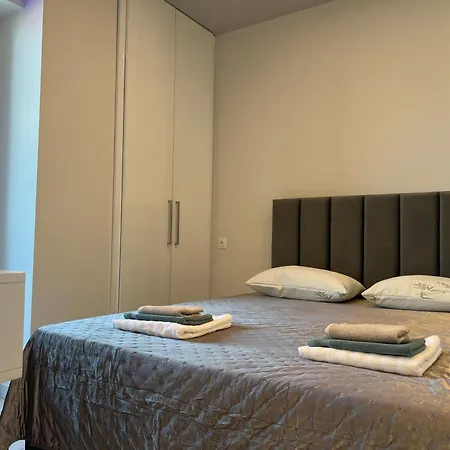 Poseidon 4 Apartment *