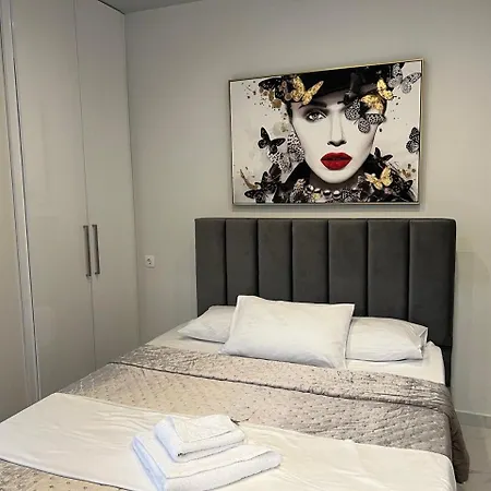 Poseidon 4 * Paralía